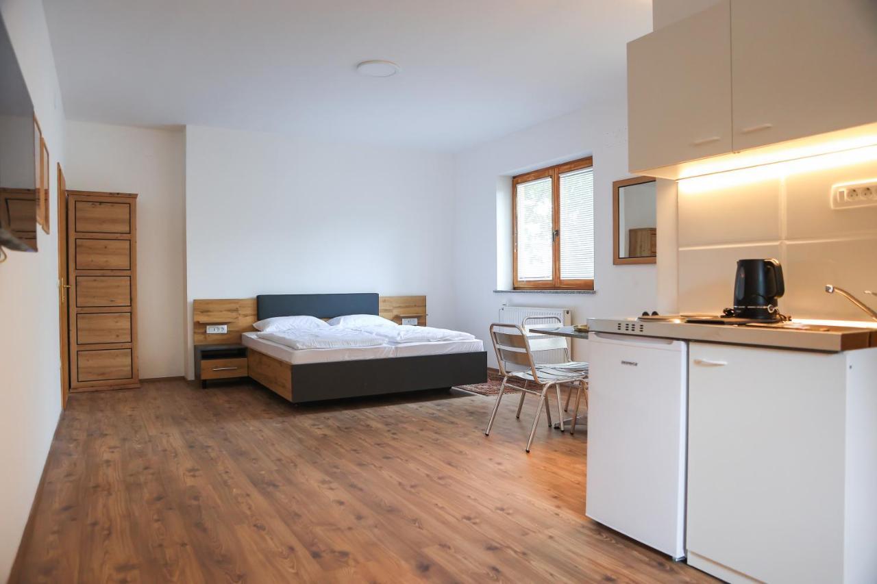 Apartments Katrca Bezigrad Ljubljana Exterior photo